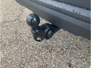 Skoda Karoq Tour 1,5 TSI DSG ACC Kamera SHZ AHK*SOFORT VERFÜGBAR