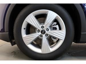 Audi Q4 e-tron e-tron 45 AHK/19''/GRA/W-Pumpe