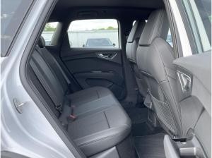 Audi Q4 e-tron Q4 45 e-tron S line Navi LED Kamera