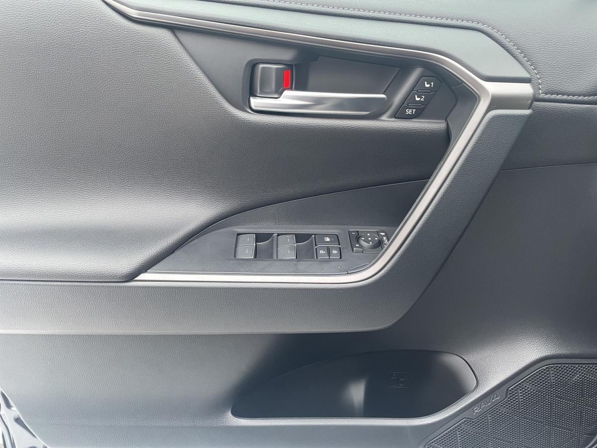 Toyota RAV 4 2.5 Plug-In 4x4 GR Sport 306PS Systemleistung**0,5% Versteuerung**