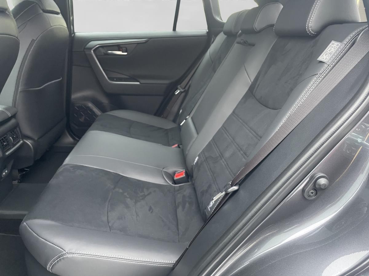 Toyota RAV 4 2.5 Plug-In 4x4 GR Sport 306PS Systemleistung**0,5% Versteuerung**