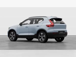 Volvo XC40 Plus Dark B3 Benzin (MY 2026) *GANZJAHRESREIFEN*