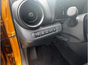 Toyota C-HR 2.0-l-VVT-i Plug-in Hybrid Teamplayer