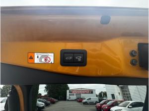 Toyota C-HR 2.0-l-VVT-i Plug-in Hybrid Teamplayer