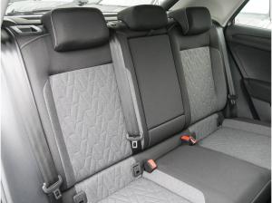 Volkswagen T-Roc MOVE 1.0 TSI Anschlussgarantie Standheizung Navi LED SHZ