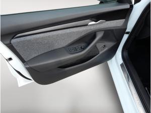 Skoda Superb Combi 2.0 TDI Selection Matrix AHK 360°