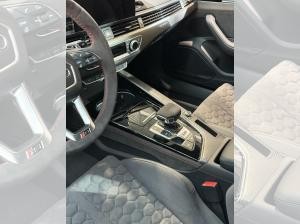 Audi RS4 Competition Paket – Keramik-Bremse | Carbon-Schalensitze | VMAX 290