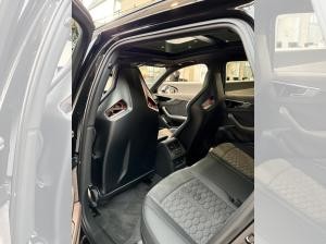 Audi RS4 Competition Paket – Keramik-Bremse | Carbon-Schalensitze | VMAX 290