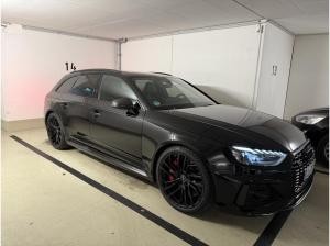 Audi RS4 Competition Paket – Keramik-Bremse | Carbon-Schalensitze | VMAX 290