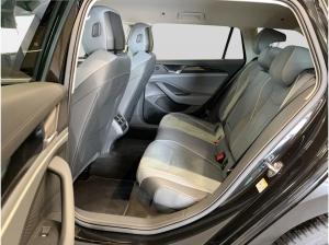 Volkswagen Passat Variant 2.0 TDI DSG Business Matrix AHK