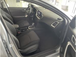 Kia Ceed cee'd / MJ25 1.5 T-GDI DCT Navi Kamera SHZ PDC