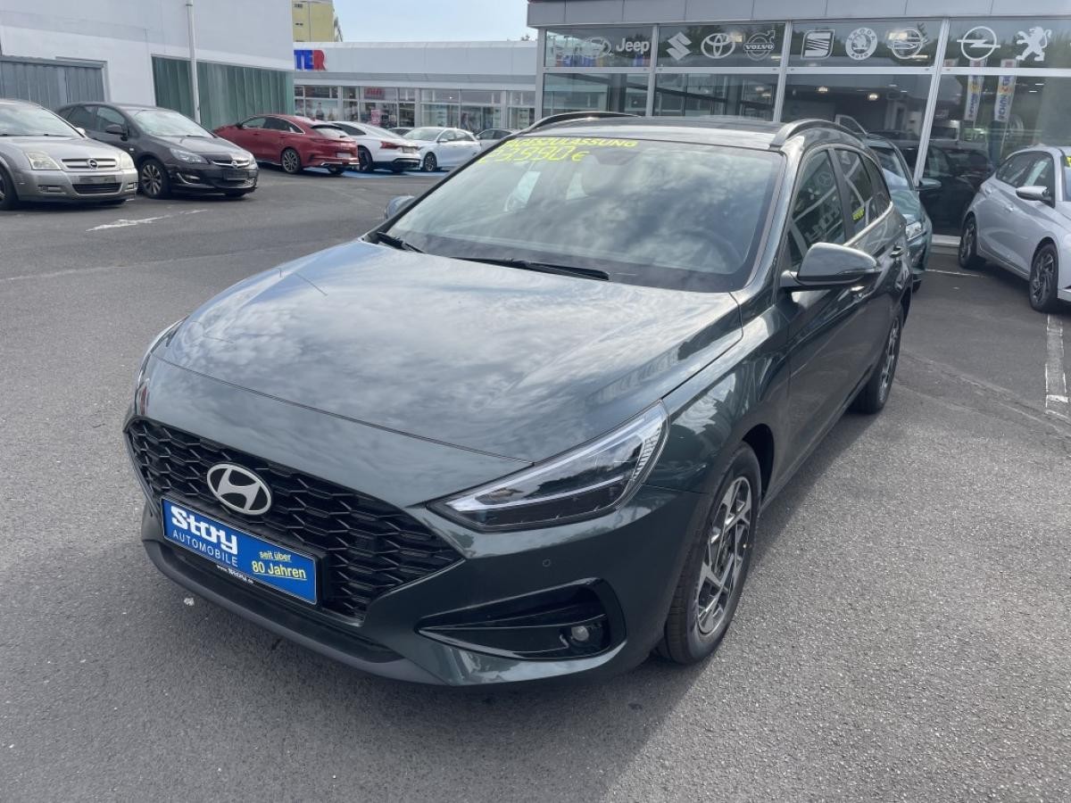 Hyundai i30 Kombi MJ25 1.5 T-GDI Navi LED SHZ PDC v+h Kam