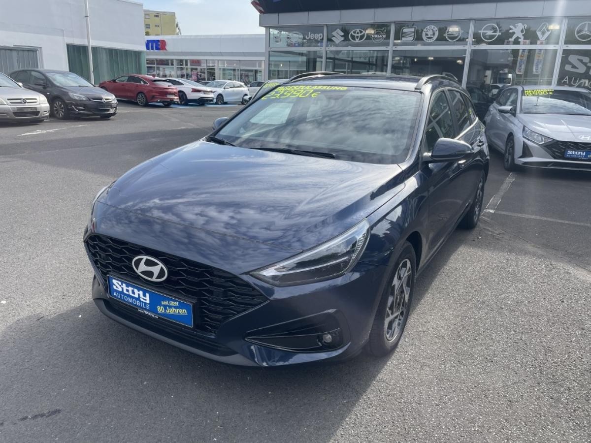 Hyundai i30 Kombi MJ25 1.5 T-GDI Navi LED SHZ PDC v+h Kam