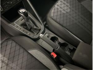 Volkswagen Taigo R-Line DSG CarPlay Matrix