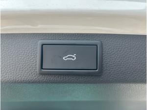 Skoda Karoq Tour 1,5TSI DSG ACC Kamera SHZ AHK*SONDERAKTION SOFORT VERFÜGBAR*