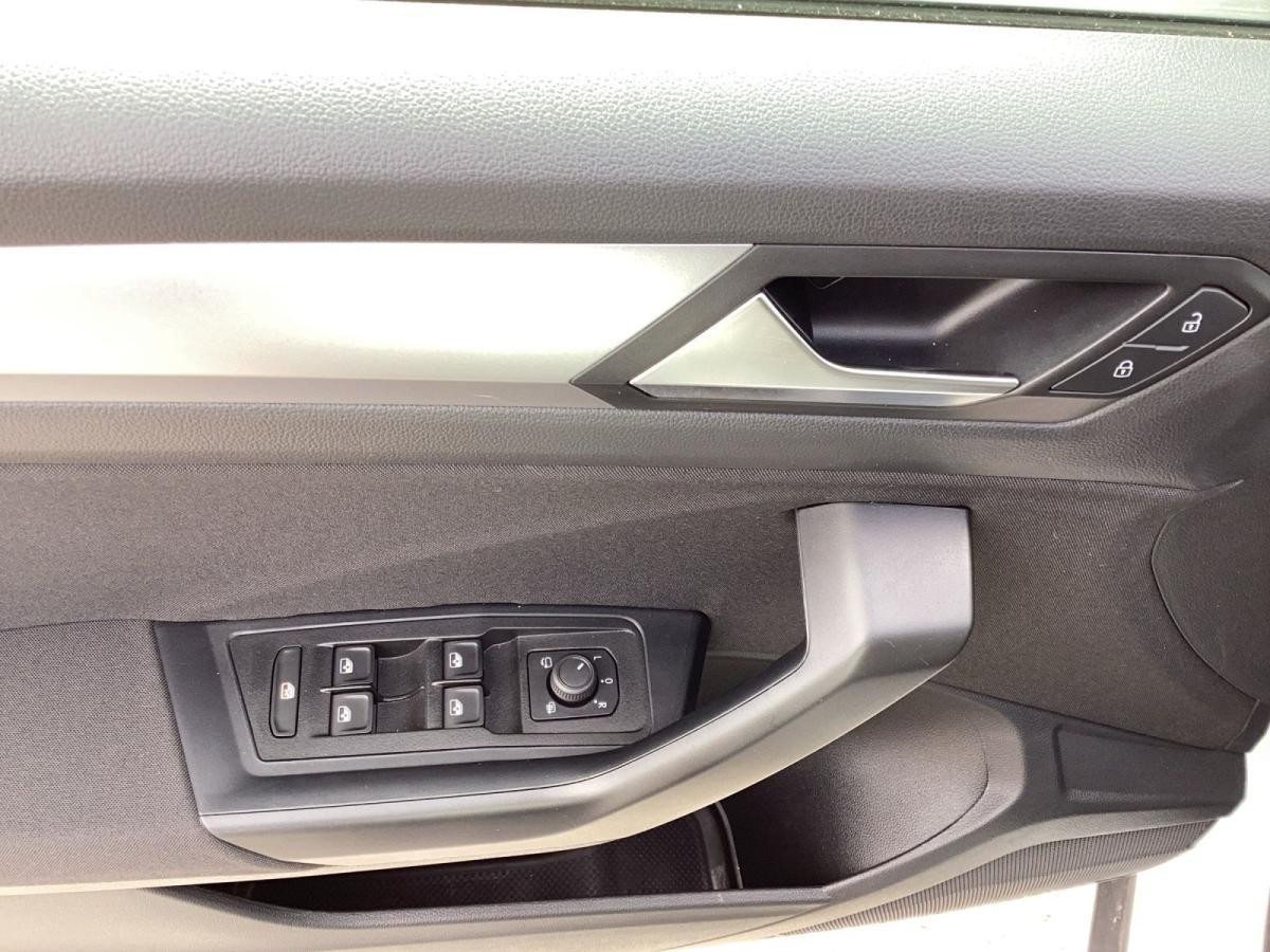 Volkswagen T-Roc 1.0 TSI - LIFE