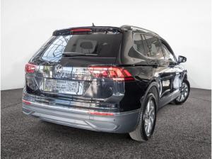 Volkswagen Tiguan Allspace 1.5 TSI Life 7Sitzer AHK LED Nav