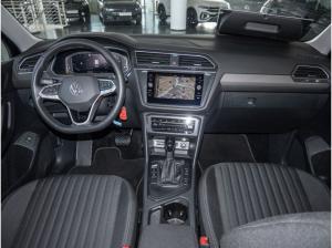 Volkswagen Tiguan Allspace 1.5 TSI Life 7Sitzer AHK LED Nav