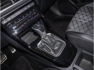 Volkswagen T-Roc 1.5 TSI R-Line Kamera LED-Plus Parklenkas.