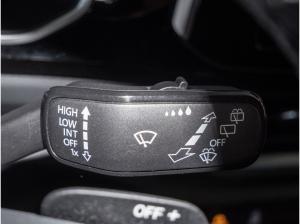 Volkswagen T-Roc 1.5 TSI R-Line Kamera LED-Plus Parklenkas.