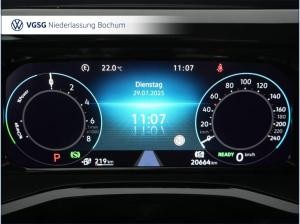 Volkswagen Multivan eHybrid AHK ACC Navi Standhzg. 4xSitzhzg.