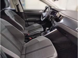 Volkswagen Polo 1.0 TSI DSG Style Navi IQ.Light DAB+ FrontAssist