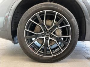 Audi Q5 S line 40 TDI quattro LED virtual AHK Navi LED