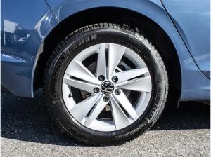 Volkswagen Golf 1.5 TSI DSG *Navi*LED*ACC*DC*