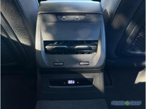 Audi A5 Avant All Black S Line e-hybrid