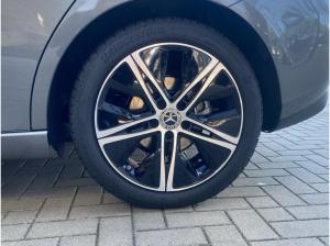 Mercedes-Benz B 180 Progressive Multibeam Rückfahrkamera AHK