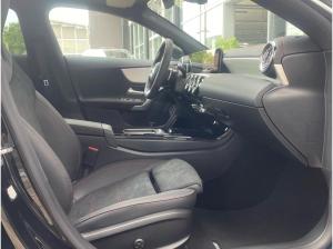 Mercedes-Benz CLA 220 4M Coupe AMG Multibeam Pano 360°-Kamera