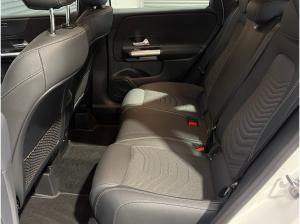 Mercedes-Benz B 180 Progressive Multibeam Rückfahrkamera AHK