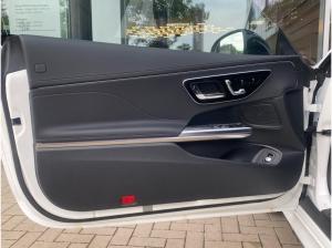 Mercedes-Benz 200 CLECabrio AMG DigitalLight 360°-Kamera AHK