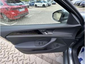 Volkswagen Passat Elegance 1.5l eHybrid DSG CarPlay Hyb.