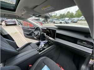 Volkswagen Passat Elegance 1.5l eHybrid DSG CarPlay Hyb.