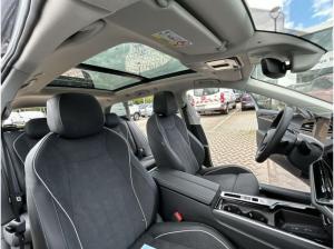 Volkswagen Passat Elegance 1.5l eHybrid DSG CarPlay Hyb.