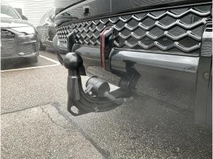 Audi RS Q8 SUV performance tiptr. Vmax 305 PANO HUD 23