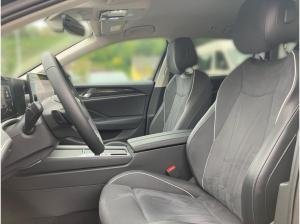 Volkswagen Passat Business 2.0 TDI DSG / IQ.Drive, AHK, LED