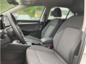 Volkswagen Golf VIII Life 1.5TSI / Navi, App, RFK, LED, ACC