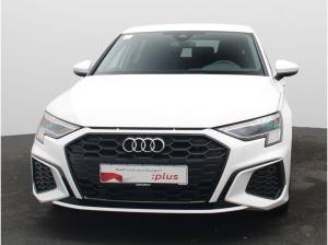Audi A3 Sportback S-Line 45TFSIe S-tronic / Navi, AHK