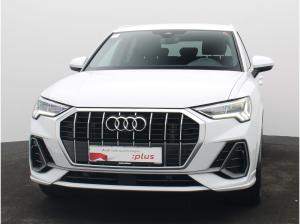 Audi Q3 S-Line 45TFSIe S-tronic/ Navi, 360°, AHK, LED
