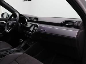 Audi Q3 S-Line 45TFSIe S-tronic/ Navi, 360°, AHK, LED