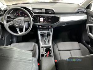 Audi Q3 advanced 35 TFSI S tronic AHK ACC Keyless Nav