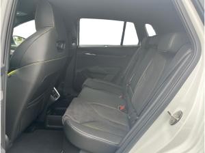Skoda Elroq RS 4x4 AHK Wärmepumpe 21" MAXX