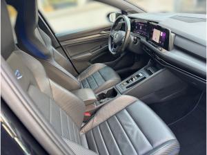 Volkswagen Golf VIII 2.0 TSI R 4Motion Akrapovic Black Head-Up Navi IQ.LIGHT DAB+
