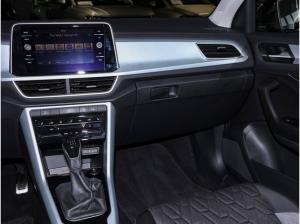 Volkswagen T-Roc 1,5 TSI Goal ACC LED SideAssist NaviMedia PDC 17Z"