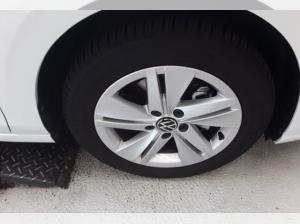 Volkswagen Golf VIII 1,5 TSI Life ACC NaviMedia Head-Up PDC LMR