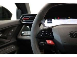 Audi RS3 Limousine TFSI quattro 280 km/h