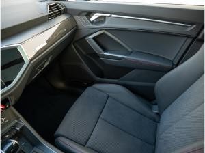 Audi Q3 S line 40 TFSI quattro