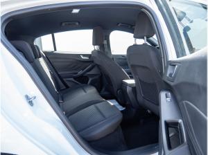 Ford Focus ST Line 1.0 inkl. Allwetterbereifung